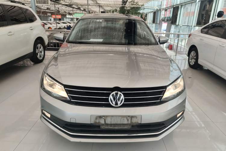 Used Volkswagen Sagitar 2017 1.6L Automatic Comfort Model Front