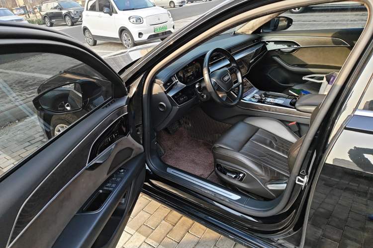 Used Audi A8 2019 Plus A8L 50 TFSI quattro Comfort Model
