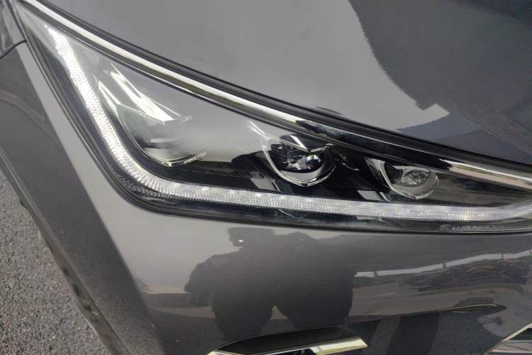 Used BYD Tang New Energy 2019 DM 2.0T All-Wheel Drive Connected Innovation Edition 7 Seats China VI Standard
