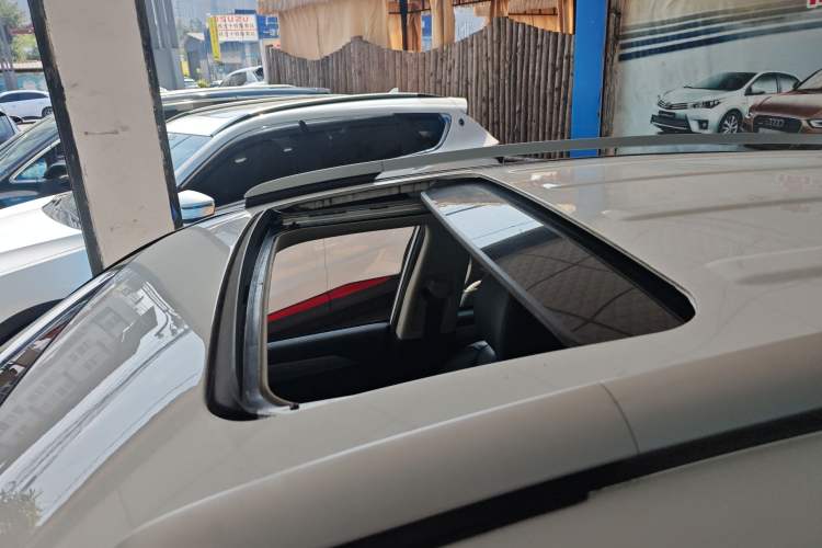 Used Geely Auto Vision X6 2016 1.8L Manual Luxury Model