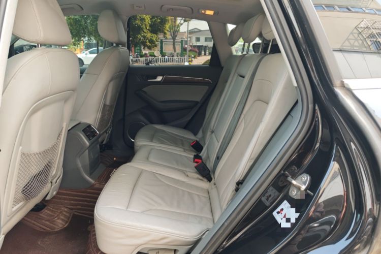 Used Audi Q5 2017 40 TFSI Comfort Model Left Rear Seat