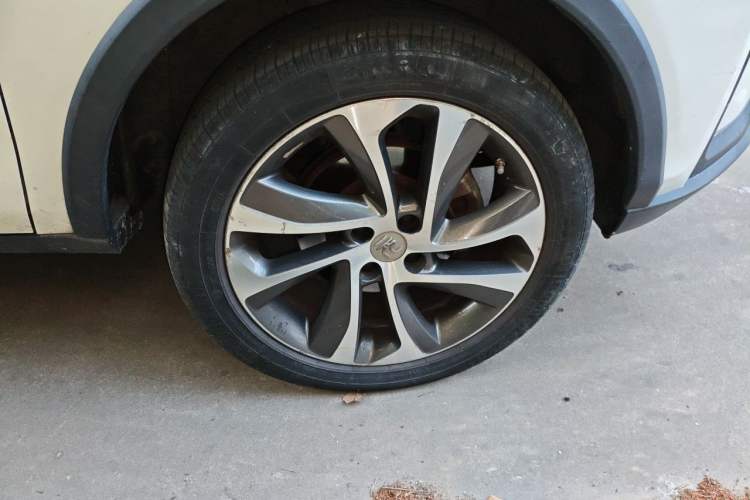 Used BYD Yuan 2017 1.5L Automatic Cool & Connected Model
