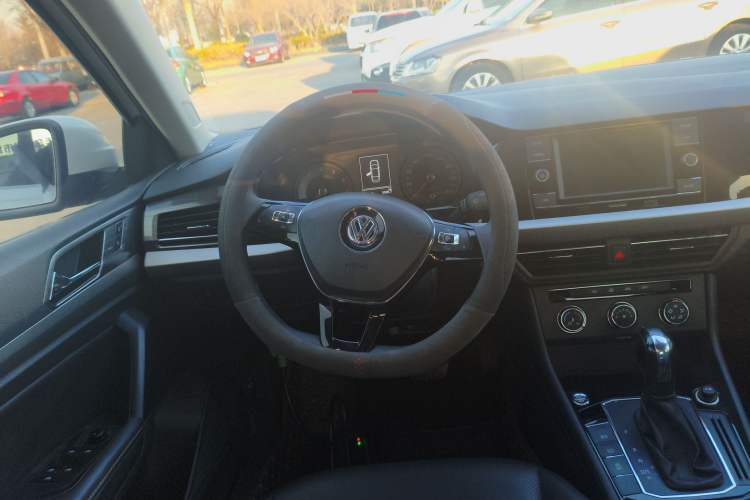 Used Volkswagen Lavida 2019 1.5L Automatic Comfort Edition China VI Standard
