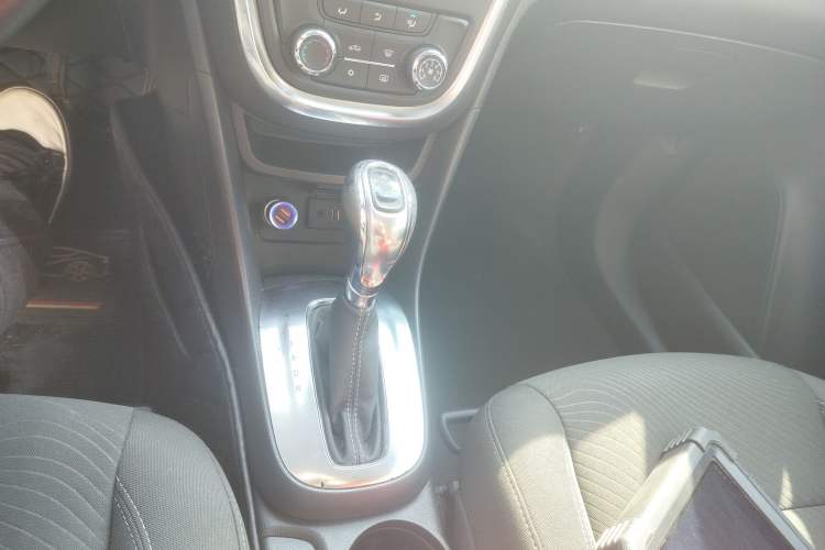 Used Buick Encore 2014 1.4T Automatic Two-Wheel Drive Urban Elite Model