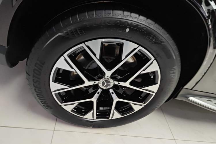 Used Mercedes-Benz GLC New Energy 2025 350 e L 4MATIC Collector's Edition
