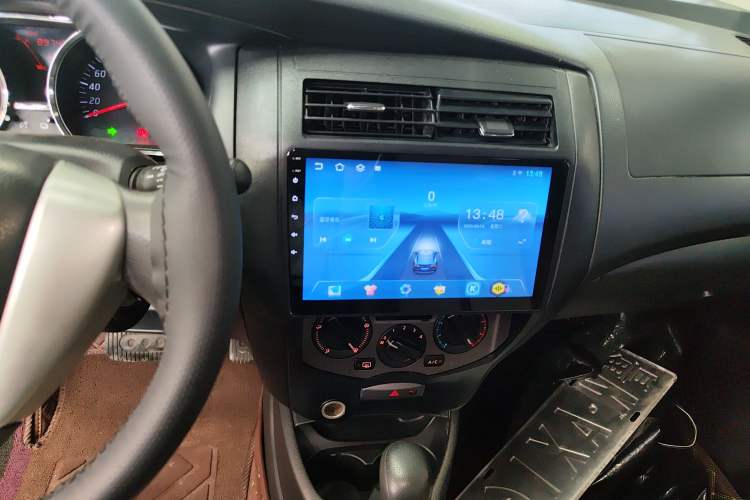 Used Nissan Livina 2013 Jinrui 1.6XL CVT Comfort Edition Audio And AC Panel