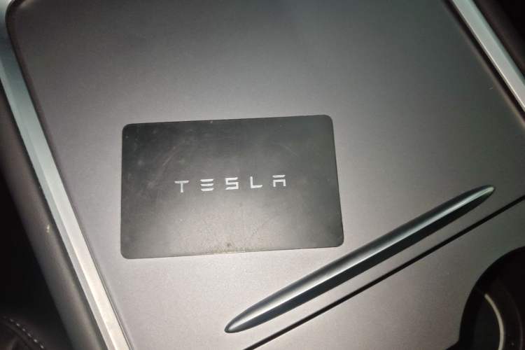 Used Tesla Model Y 2022 Rear-Wheel-Drive Version
