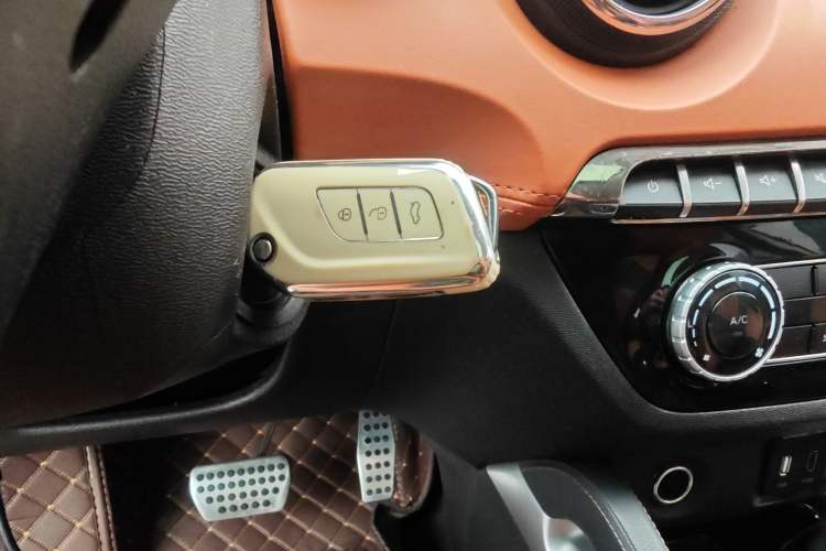 Used BAIC Senova X35 2016 1.5L Automatic Luxury Edition
