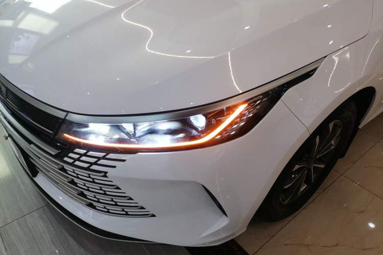 Used BYD Destroyer 05 2024 HONOR Edition DM-i 55KM Luxury Model Left Front Headlight