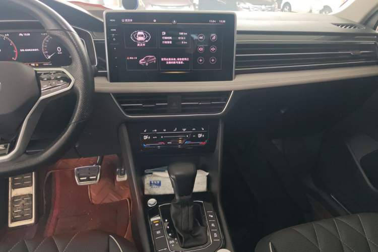 Used Volkswagen Tiguan L 2022 330TSI Automatic Two-Wheel Drive R-Line Enhanced Edition