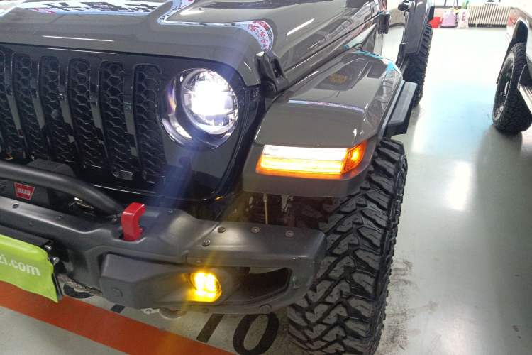 Used Jeep Gladiator 2022 3.6L Pioneer Edition
