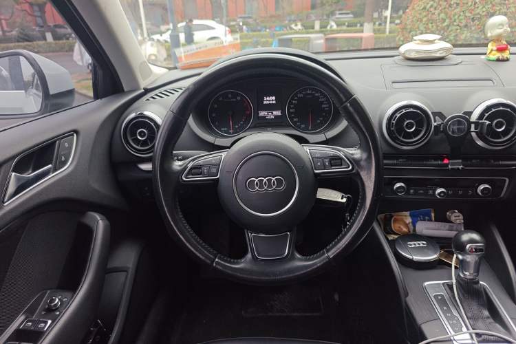 Used Audi A3 2016 Limousine 35 TFSI Style Edition