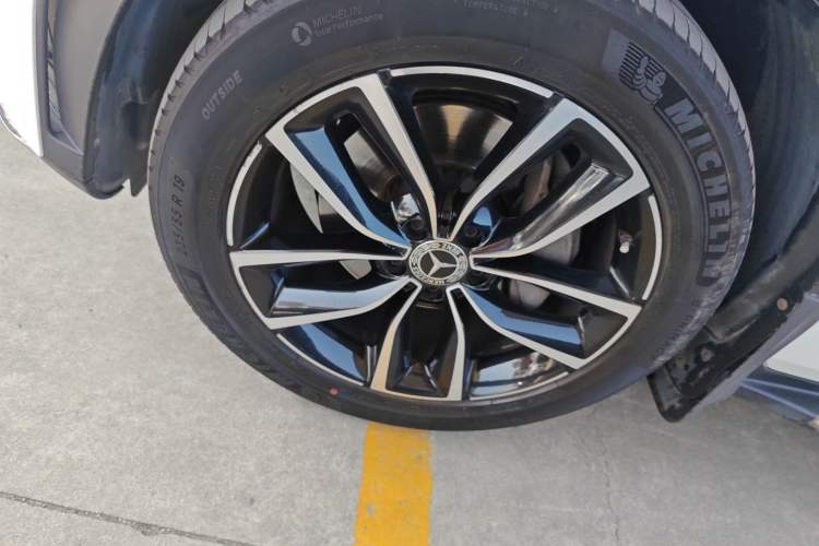 Used Mercedes-Benz GLC 2020 Facelift GLC 300 L 4MATIC Dynamic Edition