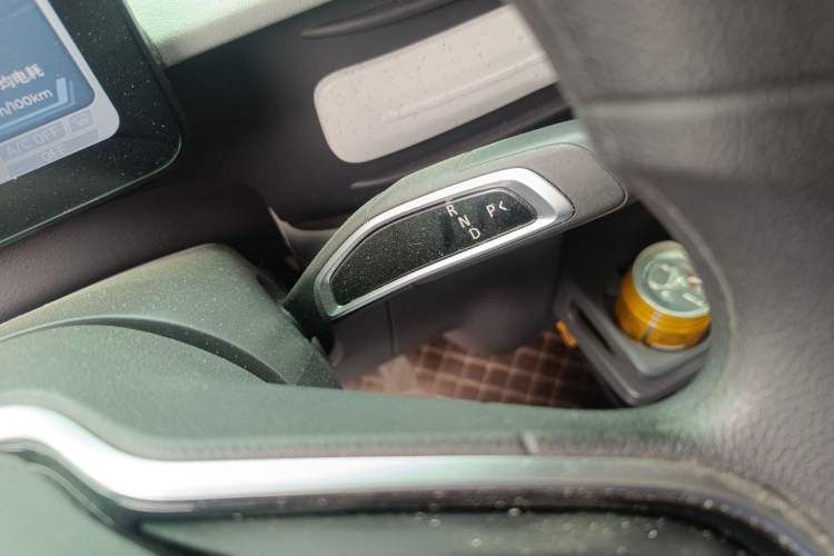 Used SAIC MAXUS Dana V1 2025 V1+ Short Wheelbase Low-Roof Cargo Version (42 kWh)