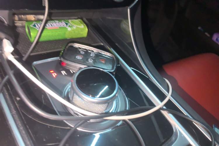 Used Jaguar XE 2015 2.0T 200 PS R-Sport