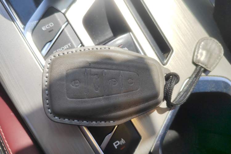 Used Geely Auto Coolray 2019 Sport Model 260T DCT Battle China V Standard