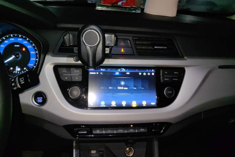 Used Geely Auto Vision X3 2019 Upgraded Model 1.5L CVT Elite Version