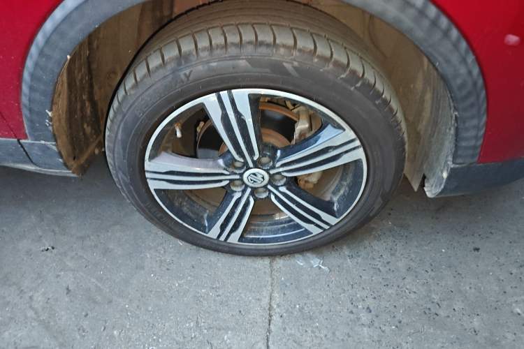 Used MG ZS 2017 1.5L Manual Deluxe Internet Edition