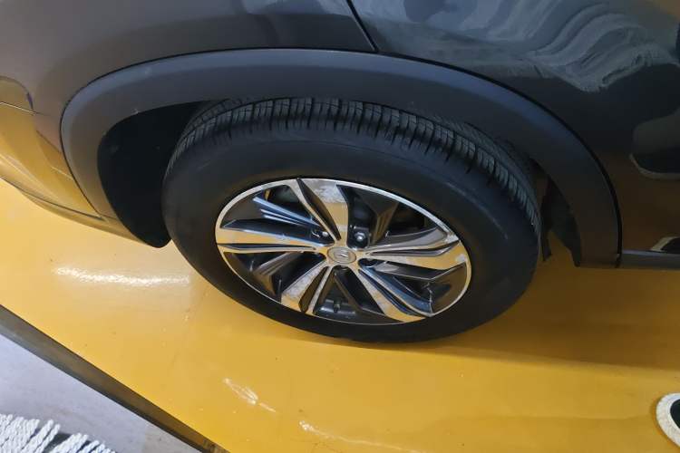 Used CHANGAN CS75 PLUS 2020 1.5T Automatic Prestige Edition Right Rear Wheel Hub