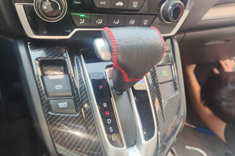 Used Honda CR-V 2019 240TURBO CVT 2WD Comfort Version China V Gear Lever