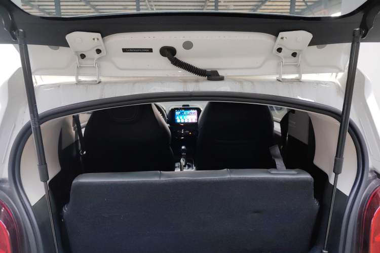 Used Roewe Clever 2022 311km QiQi BoBo Edition
