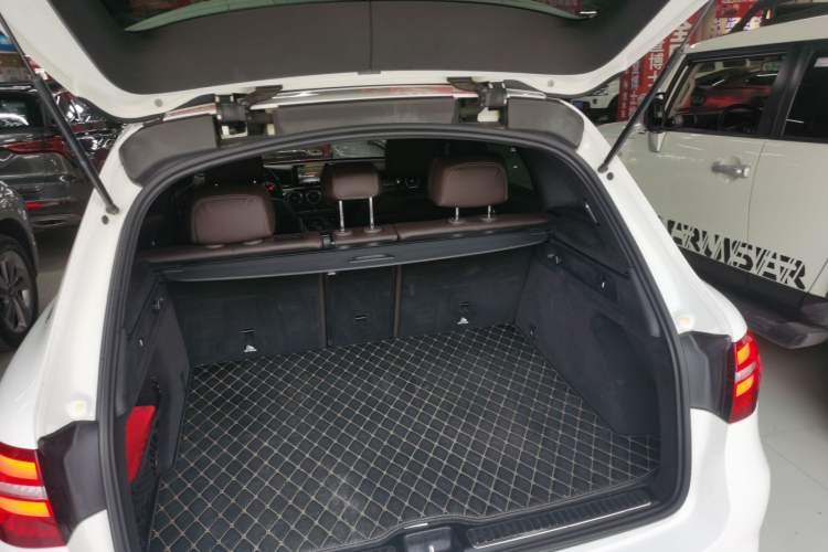 Used Mercedes-Benz GLC 2017 GLC 300 4MATIC Sport Edition