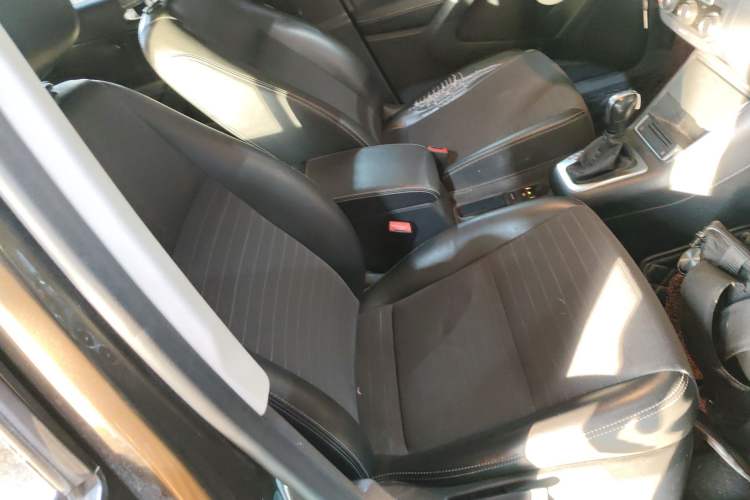 Used Volkswagen Tiguan L 2017 300TSI Automatic Two-Wheel Drive Silk Road Luxury Edition