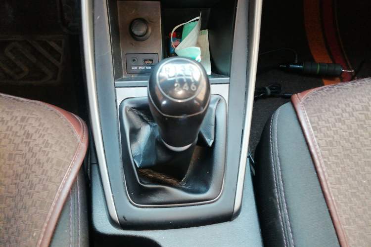 Used Hyundai Elantra (5th Generation / Langdong) 2015 1.6L Manual Fashion Edition
