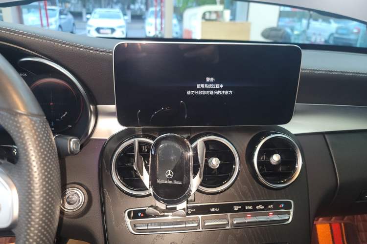 Used Mercedes-Benz C-Class 2021 C 200 L Fashion Edition Sport Version Audio And AC Panel