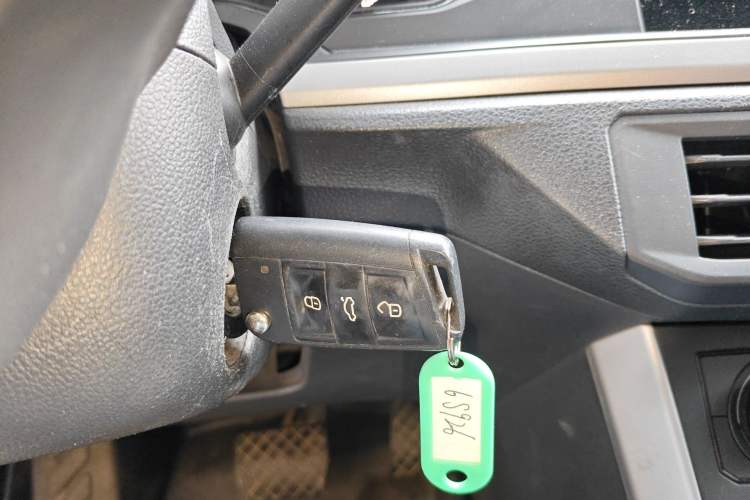 Used Volkswagen Polo 2023 Revised Plus 1.5L Automatic – Enjoy Life Edition Vehicle Key