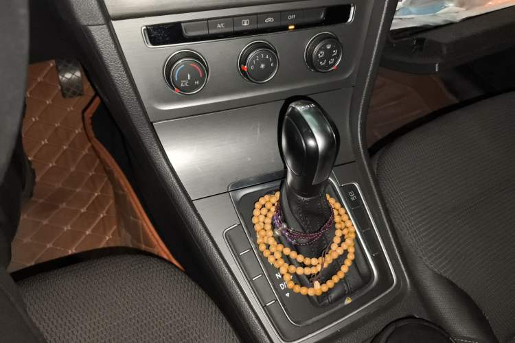 Used Volkswagen Golf 2015 1.4TSI Automatic Comfort Model
