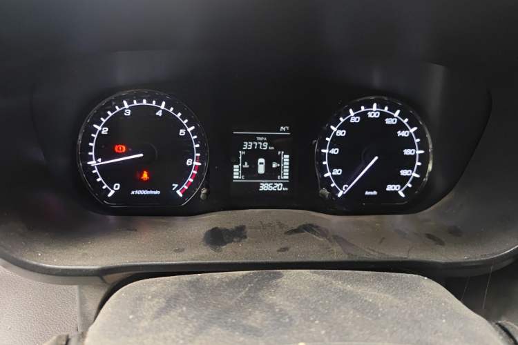 Used CHANGAN OSHAN X70A 2020 1.5L Manual Base Version Instrument Cluster
