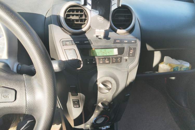 Used BYD F0 2015 1.0L XuanKu Model
