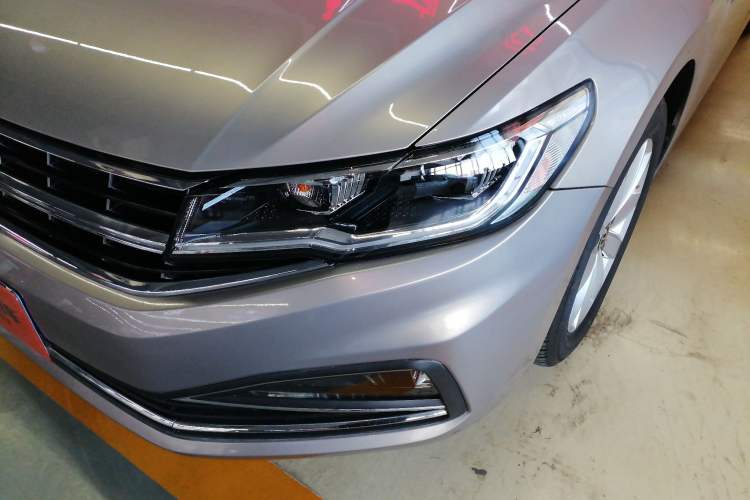 Used Volkswagen Bora 2021 1.5L Automatic Comfort Smart Connect Edition Left Front Headlight