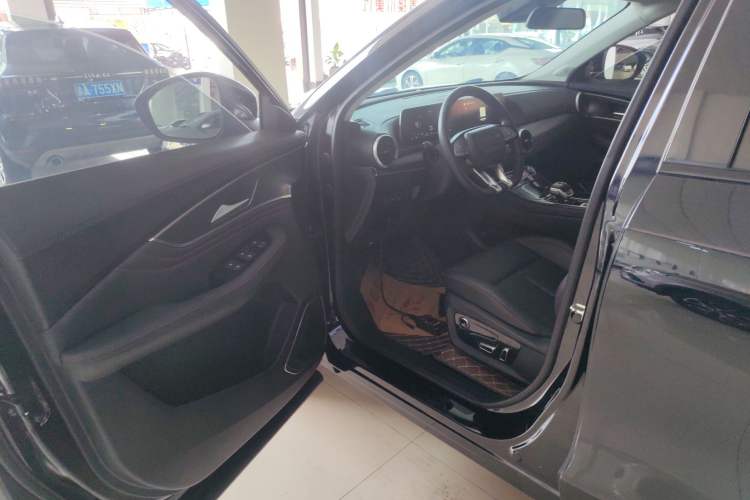 Used FORTHING T5 EVO 2021 1.5TD DCT Diamond Edition
