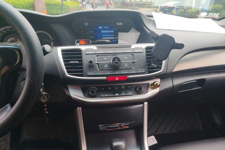 Used Honda Accord 2015 2.0L LX Comfort Edition