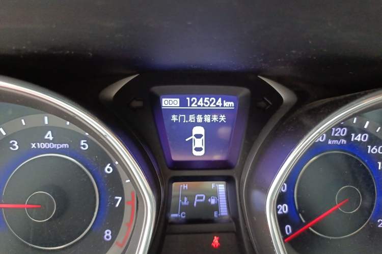 Used Hyundai Elantra (5th Generation / Langdong) 2012 1.6L Automatic Leading Model
