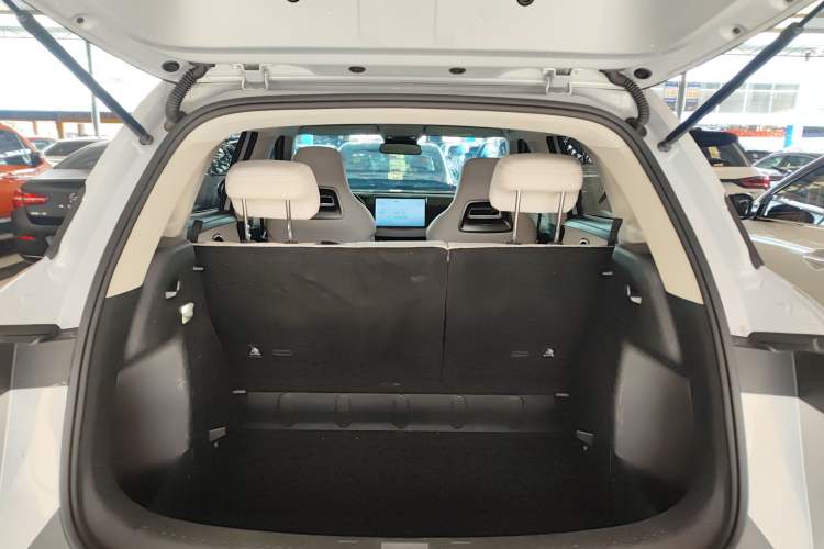 Used BYD Yuan UP 2024 401KM Beyond Edition Trunk