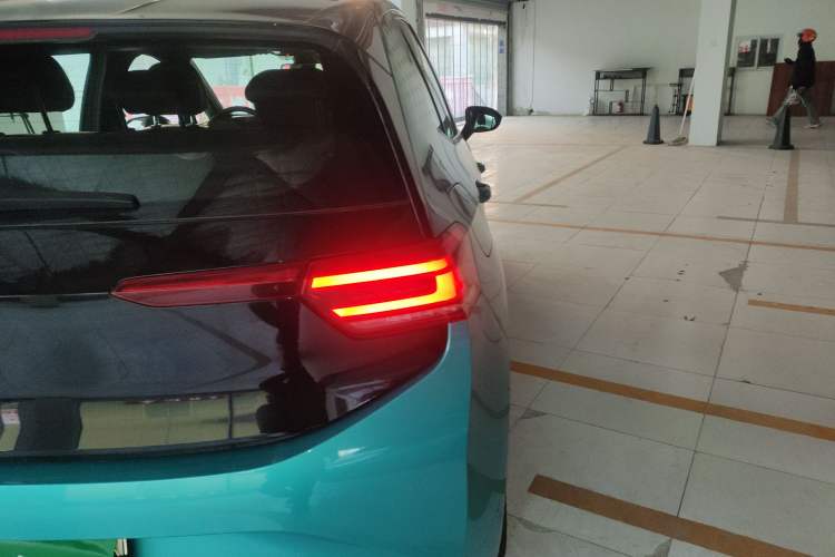 Used Volkswagen ID.3 2022 Active Pure Intelligent Enjoyment Edition
