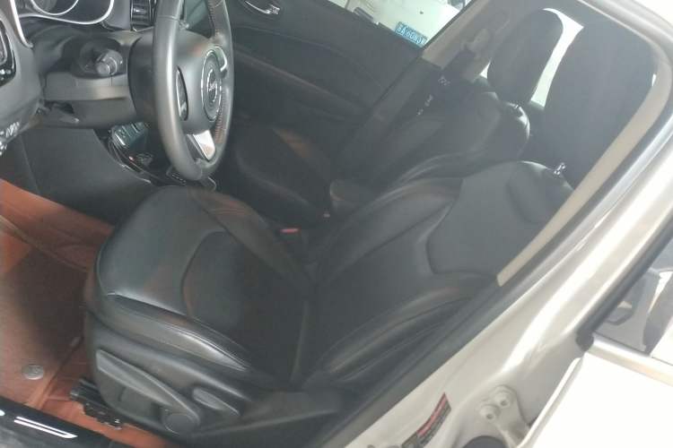 Used Jeep Compass 2020 220T Automatic Elite Edition
