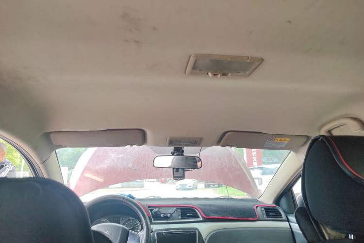 Used Suzuki Alivio 2015 1.6L Manual Comfort Model Headliner