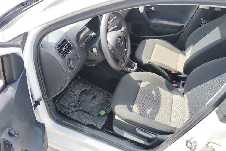 Used Volkswagen Polo 2018 1.5L Automatic Advanced Driving Model
