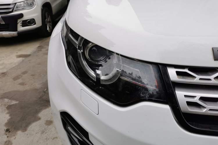 Used Land Rover Discovery Sport 2018 240 PS HSE Version