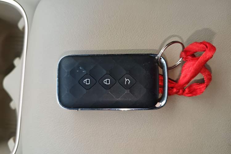 Used Wuling Xingguang S 2024 130km Flagship Version Vehicle Key