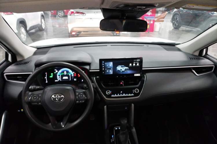 Used Toyota Corolla Cross 2023 Dual-Motor 2.0L Pioneer Edition Center Console