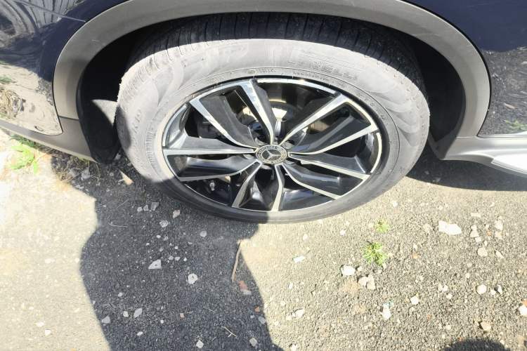 Used Mercedes-Benz GLC 2020 GLC 300 L 4MATIC Dynamic Edition Right Rear Wheel Hub