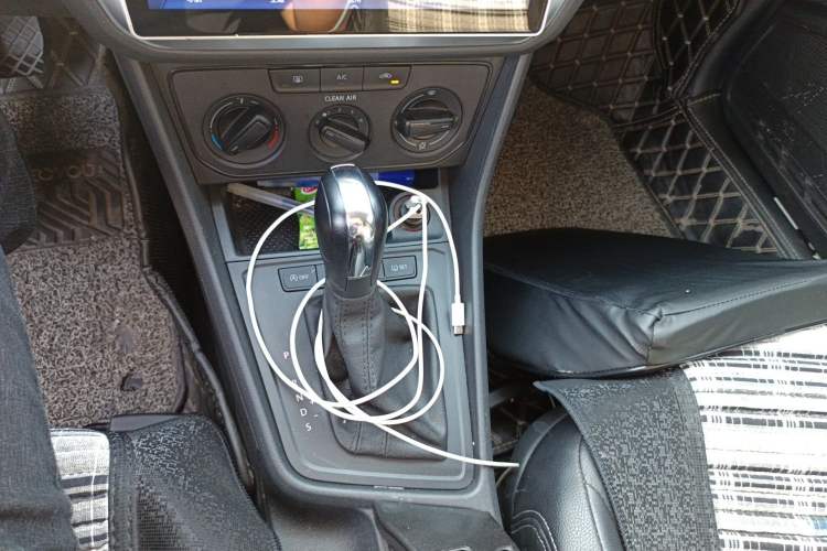 Used Volkswagen Lavida 2019 Lavida Start 1.5L Automatic Trendy Version China VI Standard Gear Lever