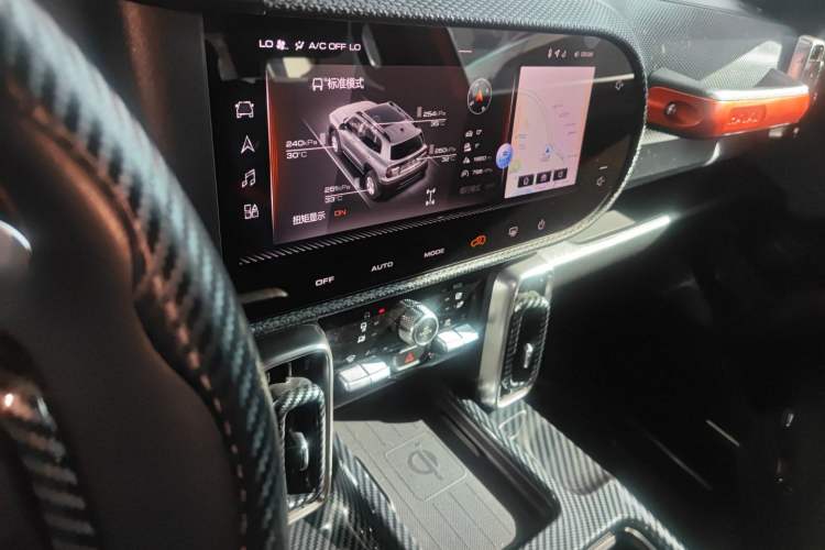 Used Haval DARGO 2021 2.0T DCT 4x4 Chinese Rural Dog Edition