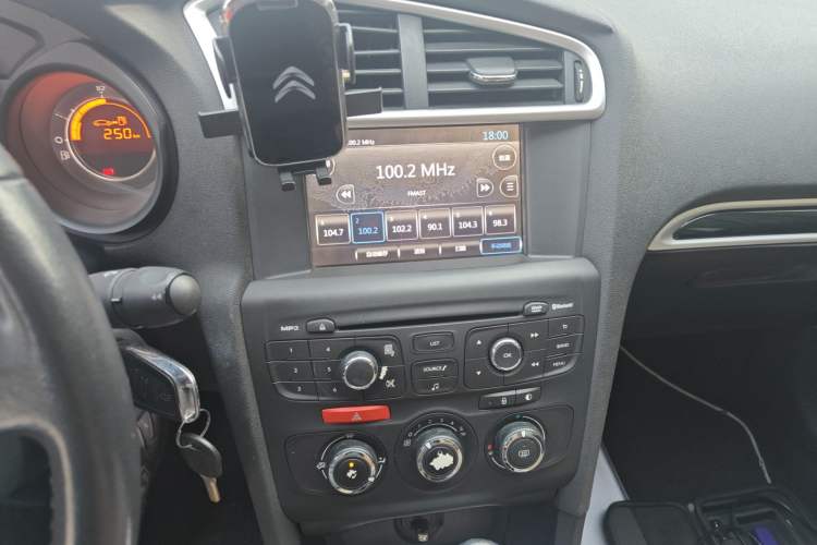 Used Citroen C4L 2014 1.8L Intelligent Drive Automatic Enjoyment Model