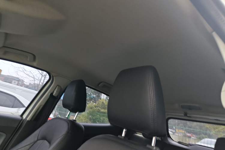 Used Ford EcoSport 2013 1.5L Automatic Fashion Model